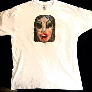 Large Mens Weird Dracula Lady image T-Shirt Retro Punk Rock Totally Kick Ass!!